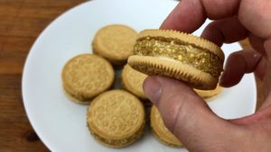 gold glitter cookie cake toppers for edible gold cakes