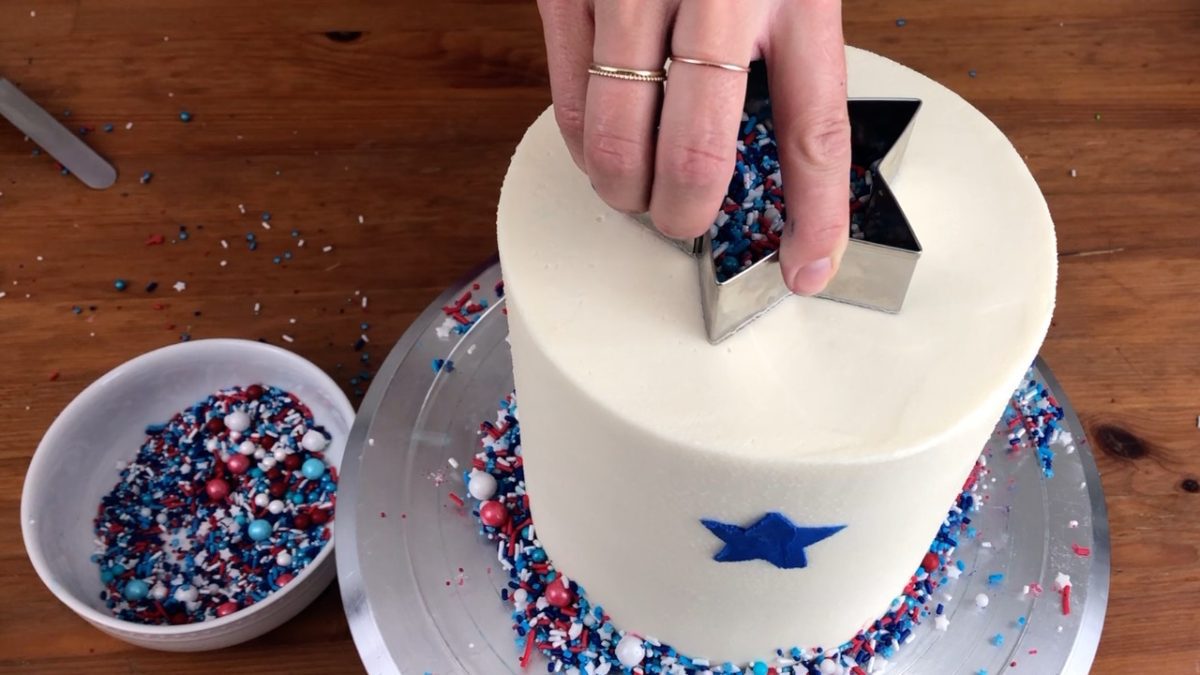 6 Ideas for Cake Decorating with Cookie Cutters British Girl Bakes