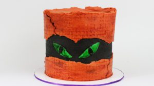 spin on a trend creepy fault line cake 50 ideas for cake inspiration