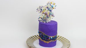 spin on fault line trend 50 ideas for cake inspiration