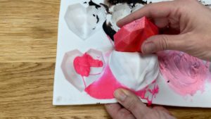 remove Geometric Hearts from molds for Simple Stylish Designs