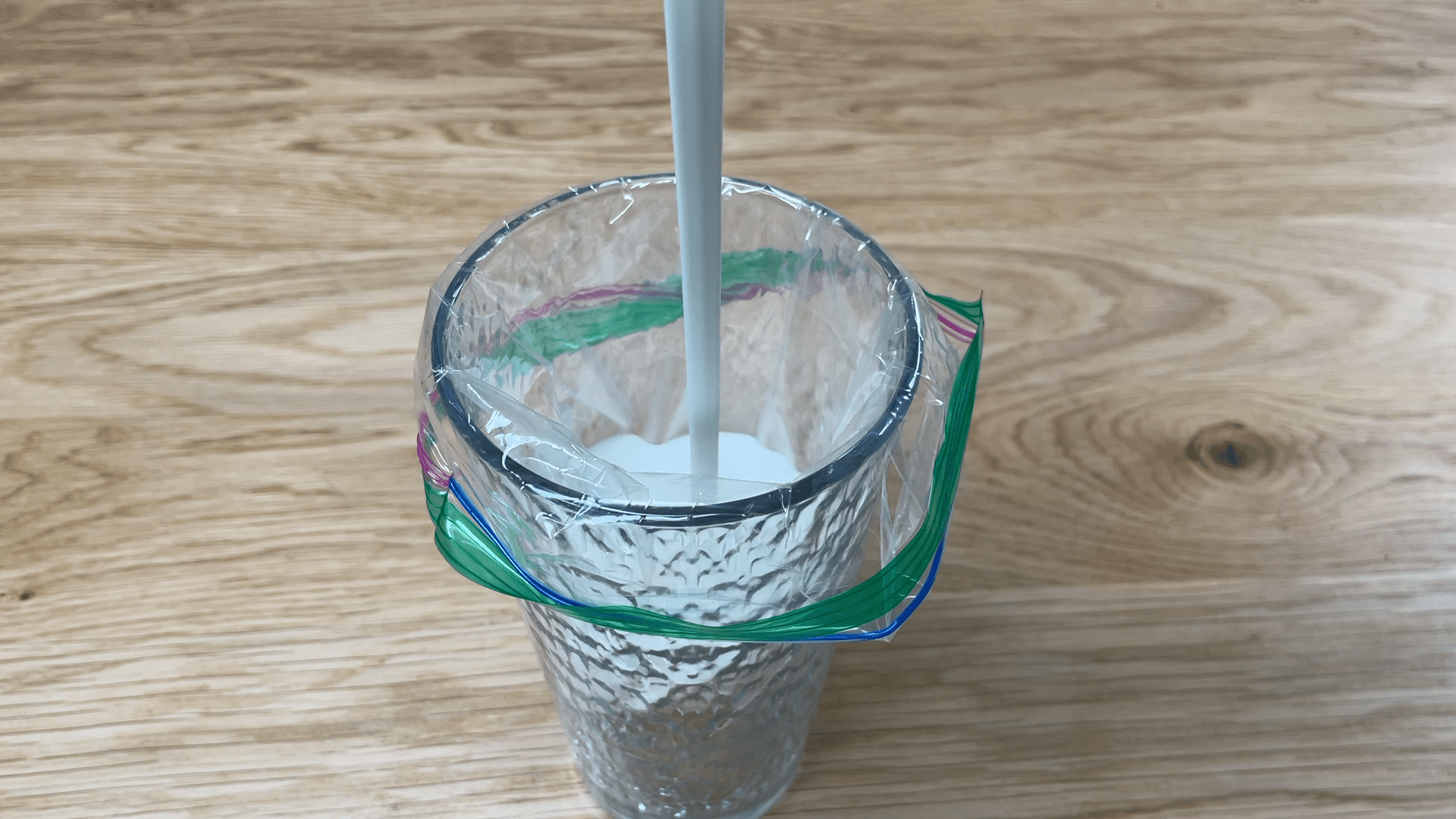 6 Ways To Decorate Cakes Using Ziploc Bags British Girl Bakes