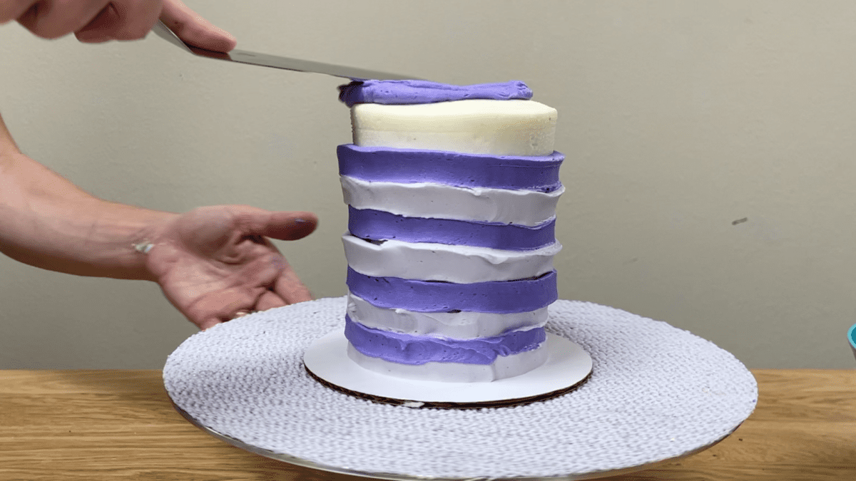 6 Ways To Decorate Cakes Using Ziploc Bags British Girl Bakes