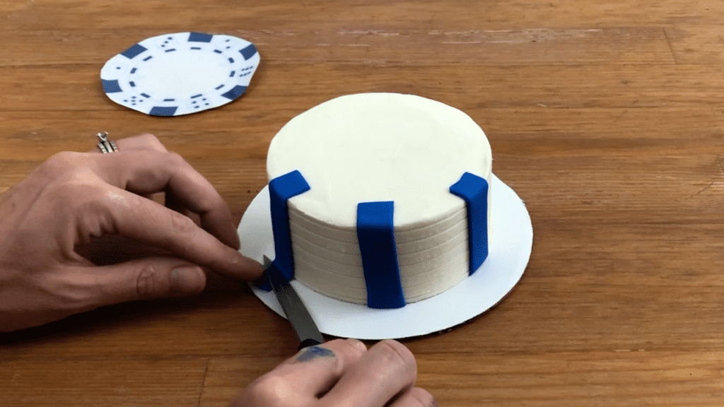 fondant details on poker chip cake Cake Ideas For Men