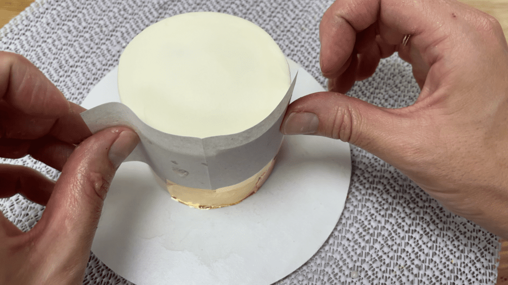 layer gold to cover cake 5 Cake Hacks to WOW!