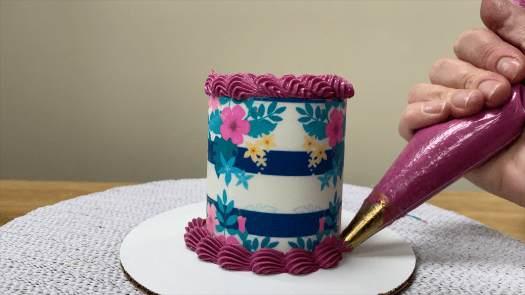 pipe borders around the top and bottom of cake 5 Cake Hacks to WOW!