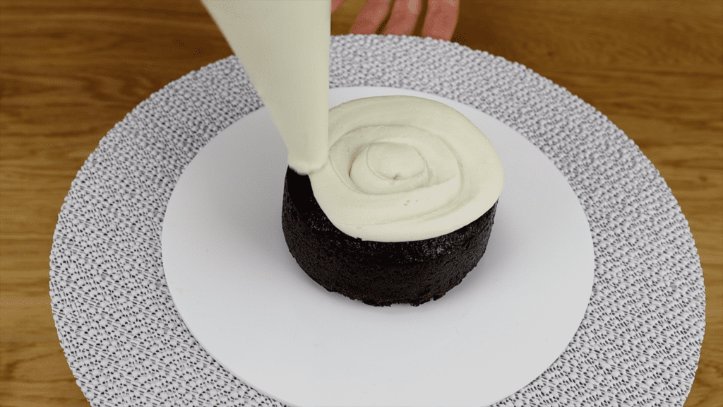 piping bag for piping cake filling 10 Must Have Cake Decorating Tools