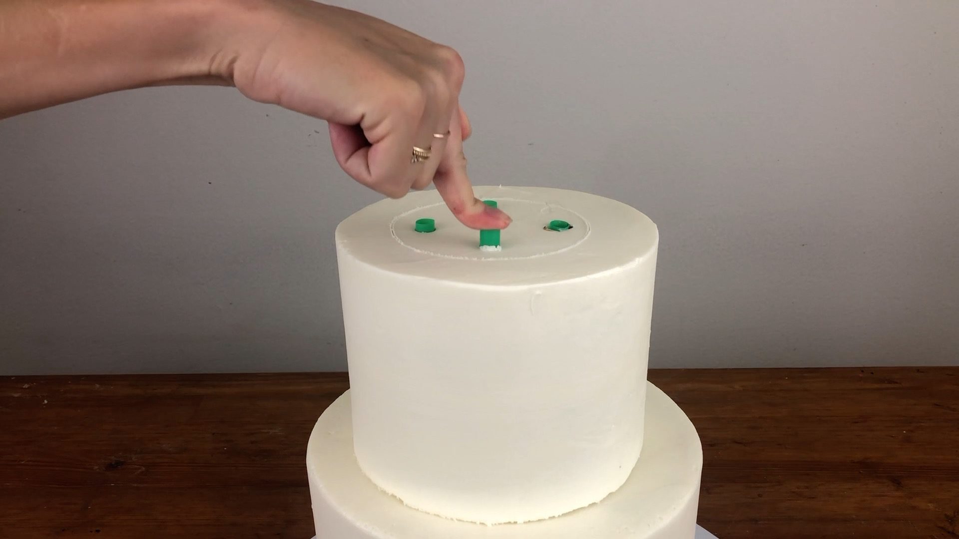 How To Stack A Tier Cake British Girl Bakes