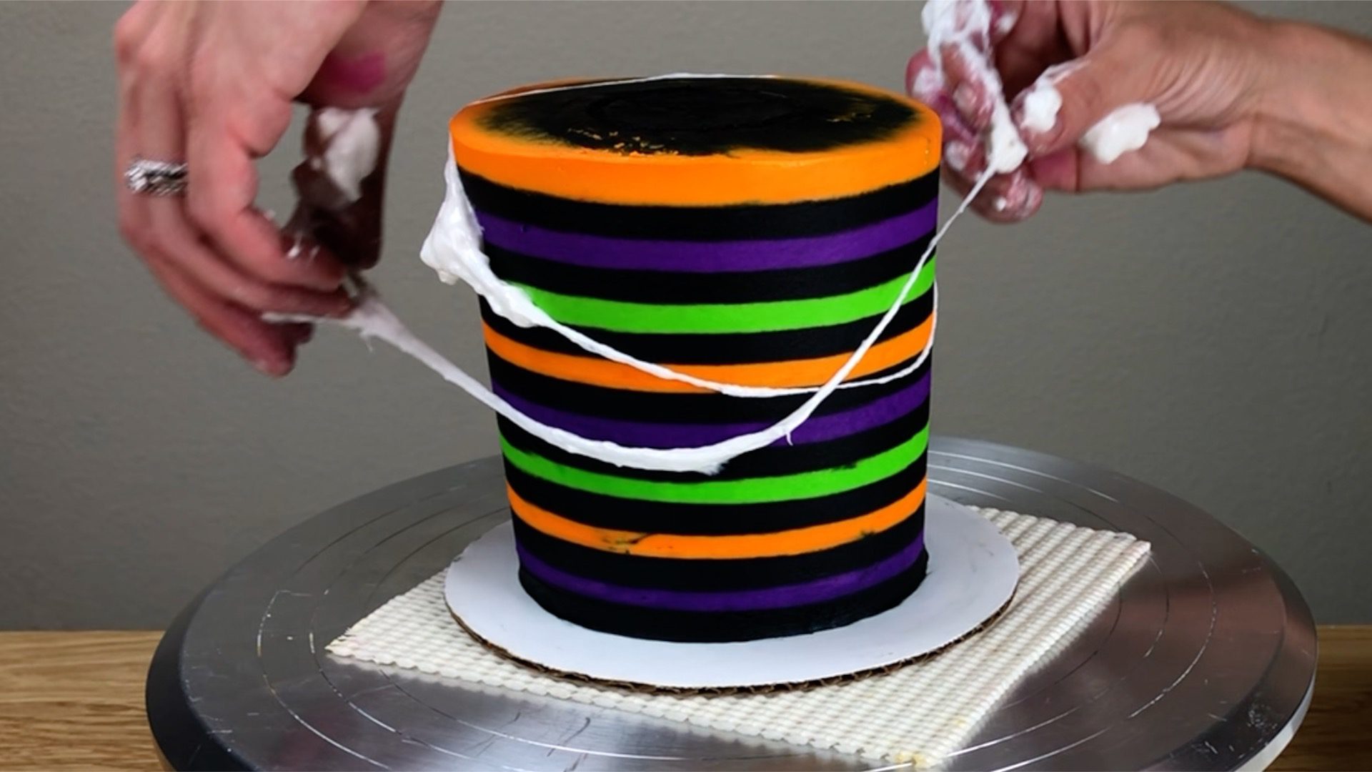 5 Easy Halloween Cake Decorating Ideas British Girl Bakes