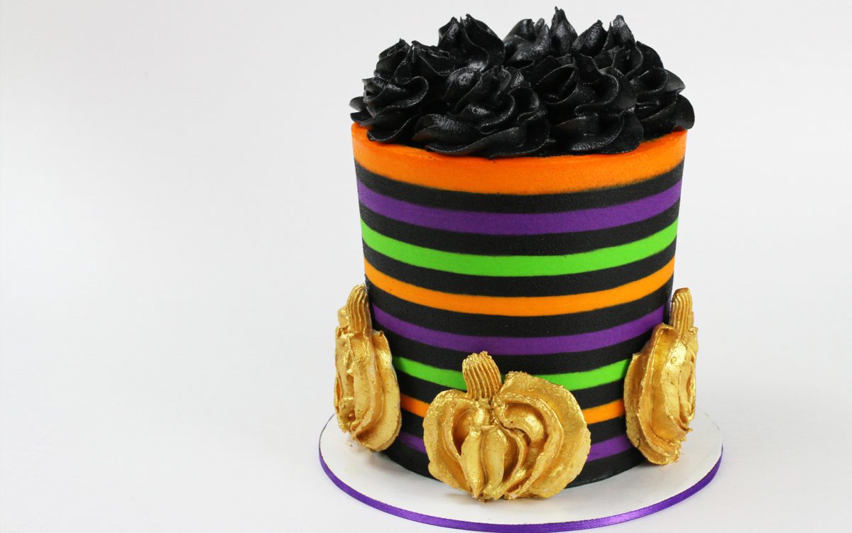 Smash Cake with Piped Pumpkins