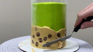 wrap acetate around cake for trendy neon leopard print cake