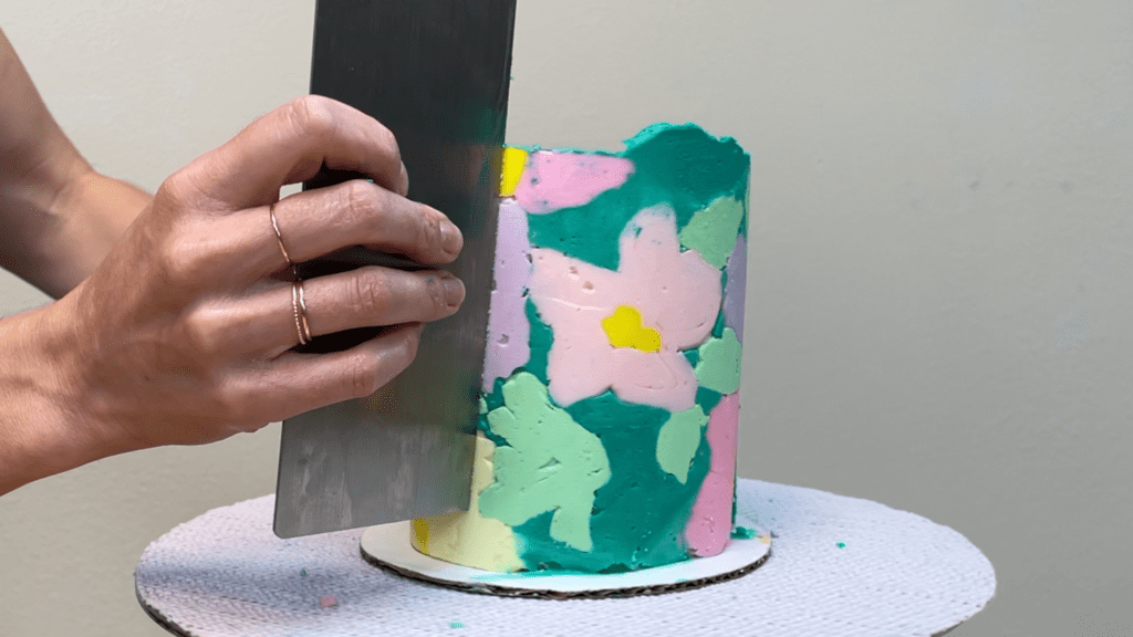 smooth side with frosting smoother how to transfer any design onto a cake