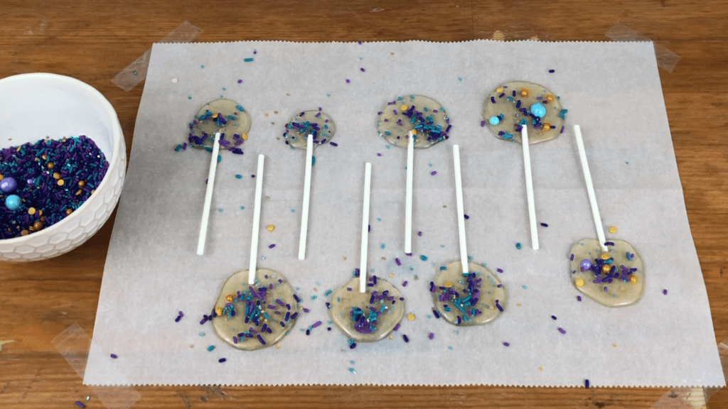 easy to make sprinkled homemade sugar lollipops recipe