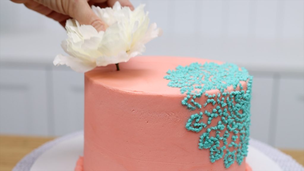 how to use artificial flowers as cake toppers 10 ways to make your cakes look professional