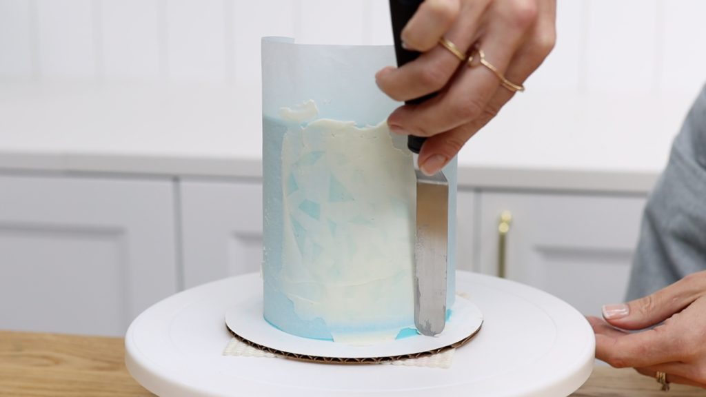 make your own stencil with parchment paper for cakes Save or Splurge Improve your Cake Decorating with these Tools!