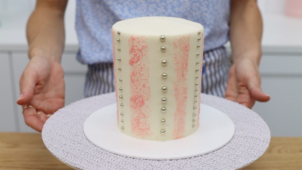 sponge painted and sprinkle stripes 5 Striped Cake Hacks