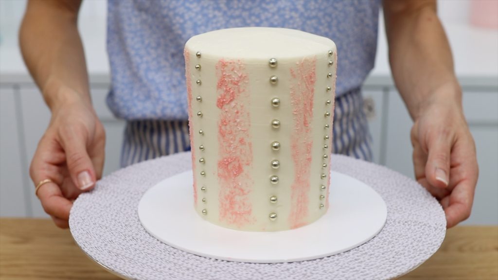 sprinkle stripes How to Start (and Spot!) Cake Trends