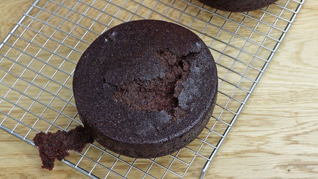 cakes will stick to pans if they are dented or scratched | british girl bakes