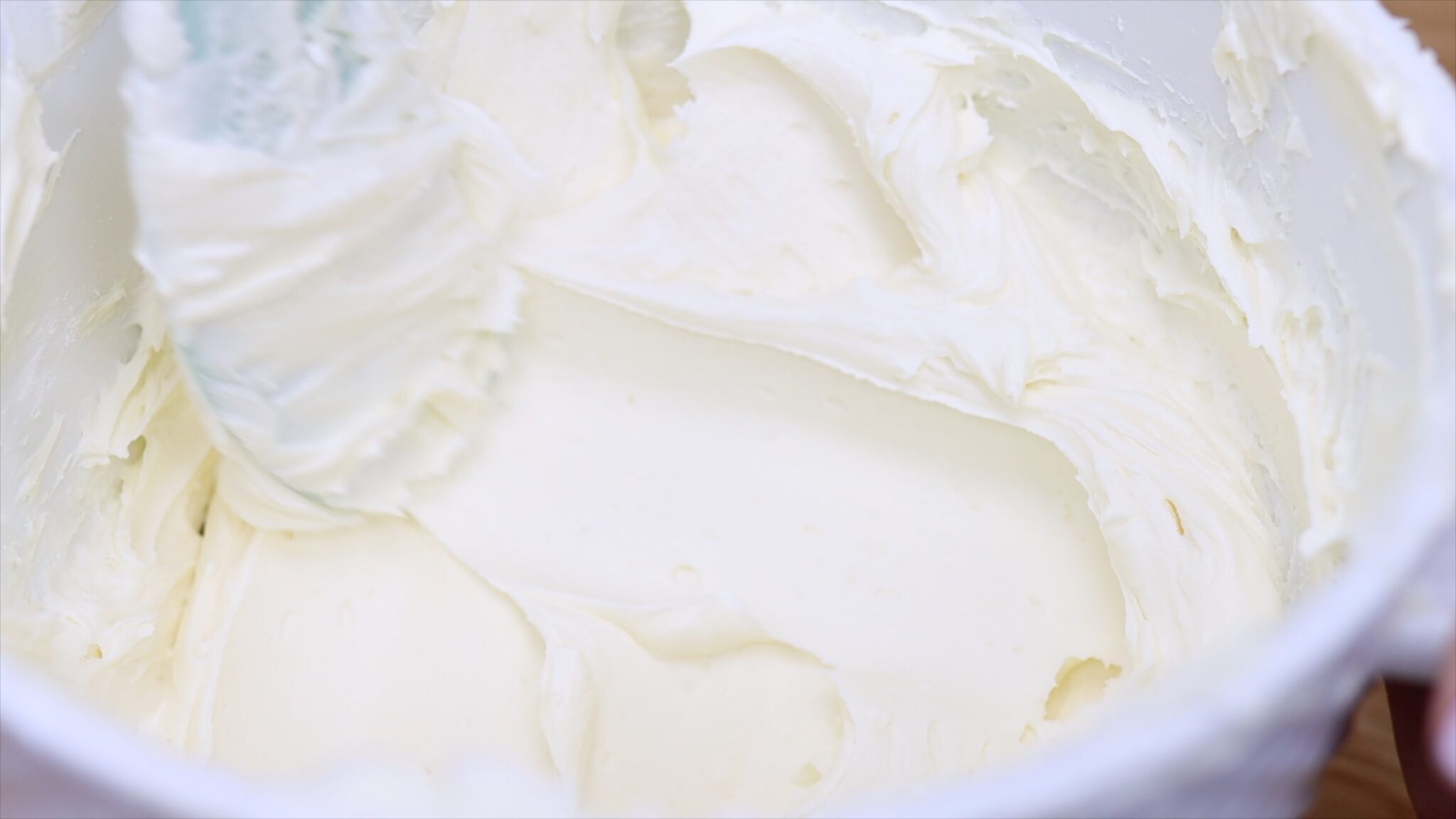 4 Minute Buttercream Frosting British Girl Bakes