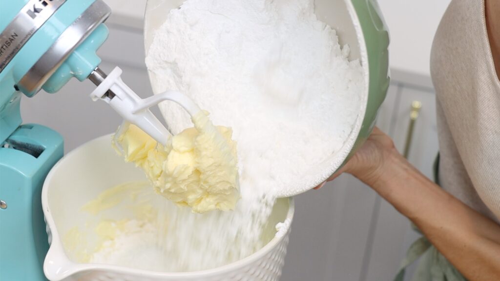 how to make buttercream with butter and powdered sugar icing sugar 4 Minute Buttercream