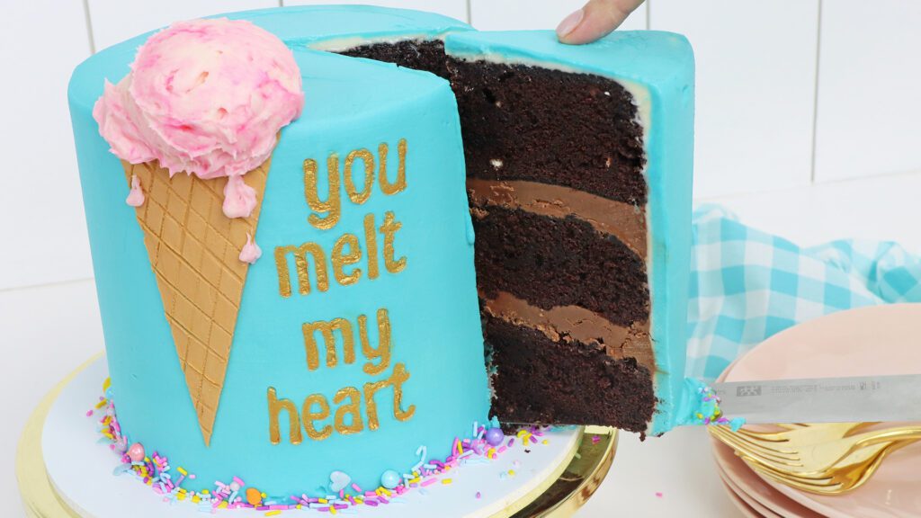 slicing an ice cream cake british girl bakes