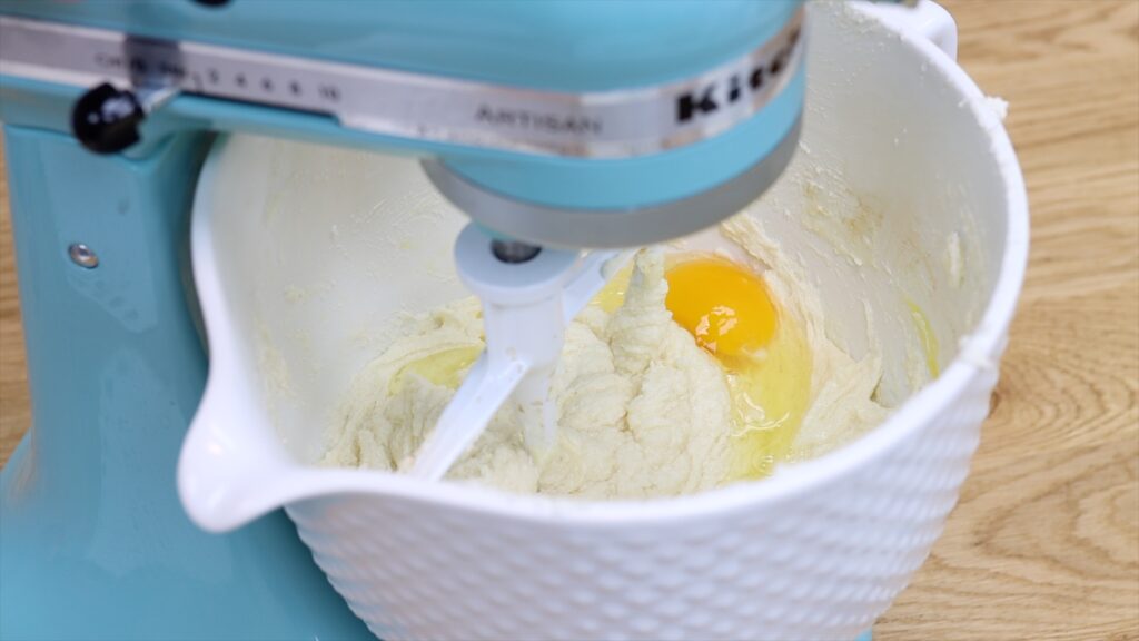 very Vanilla cake batter recipe is thick british girl bakes