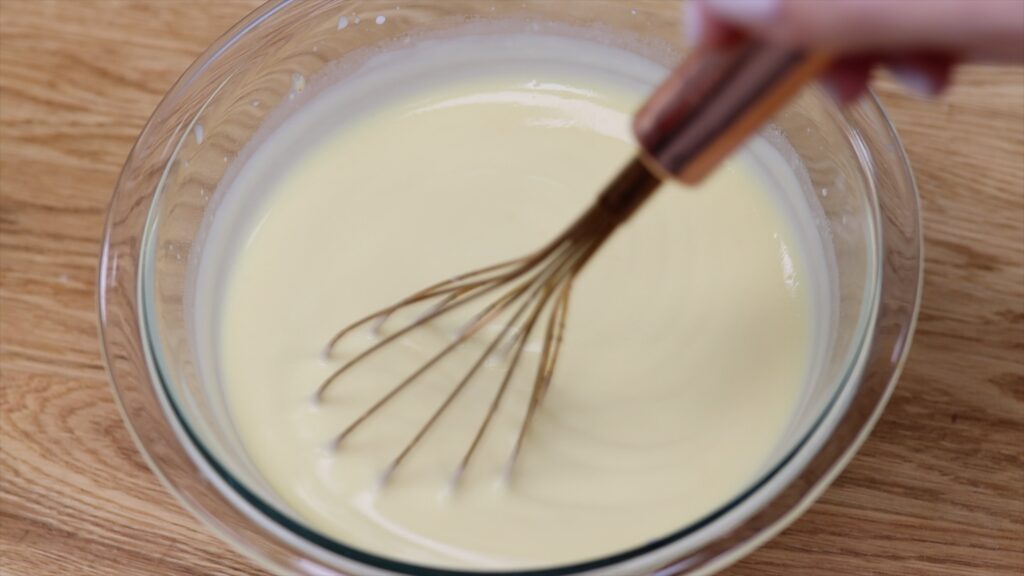 how to fill cupcakes with 6 easy fillings vanilla pudding