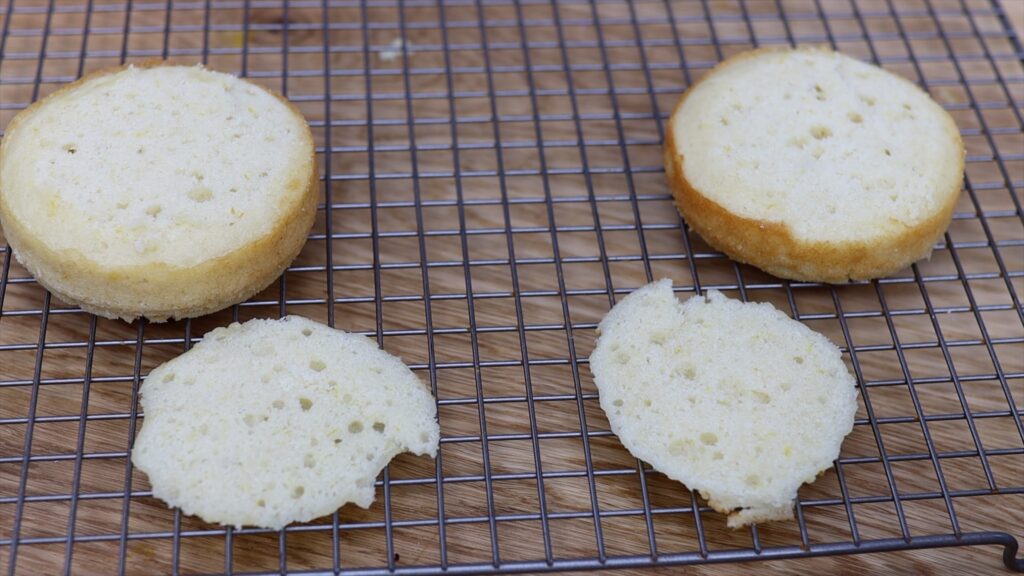 substitute sour cream with buttermilk for lemon cake