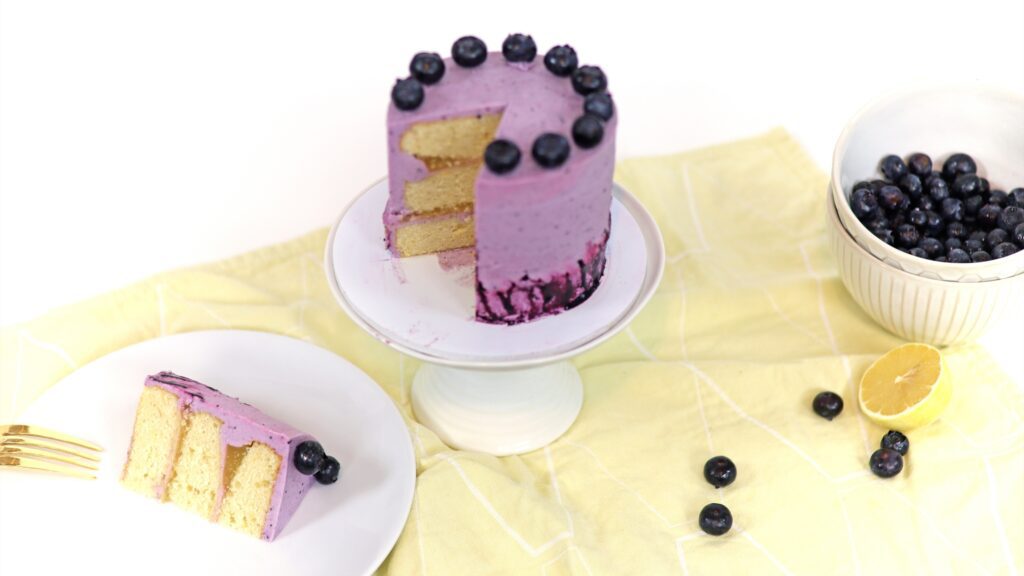 use berries to mark slices on cakes