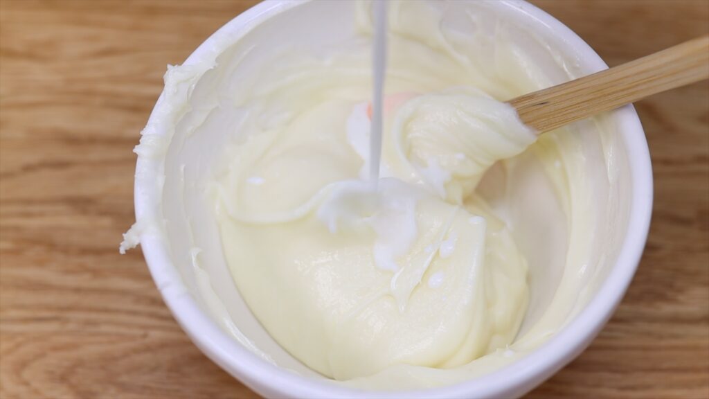 how to make cream cheese glaze