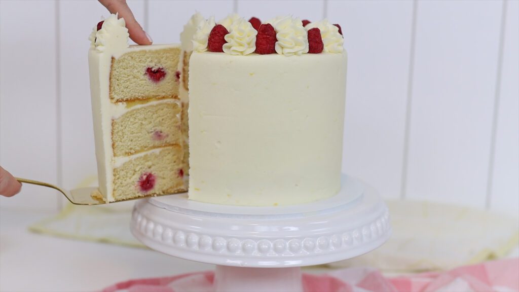 how to slice and serve Lemon Raspberry Cake