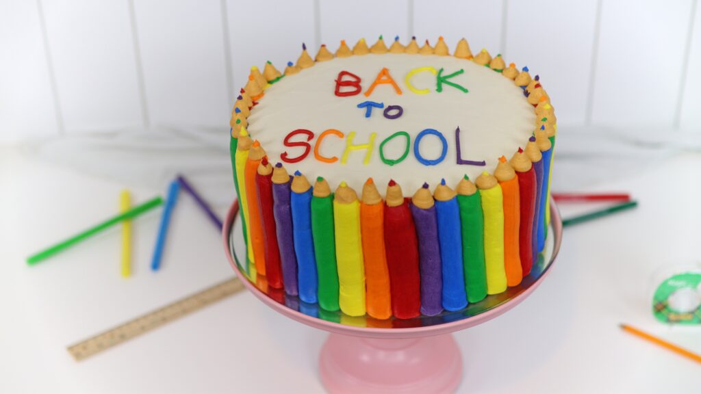 how to make bright rainbow colours with buttercream