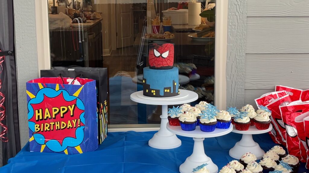 serve cakes outside in the shade to prevent condensation