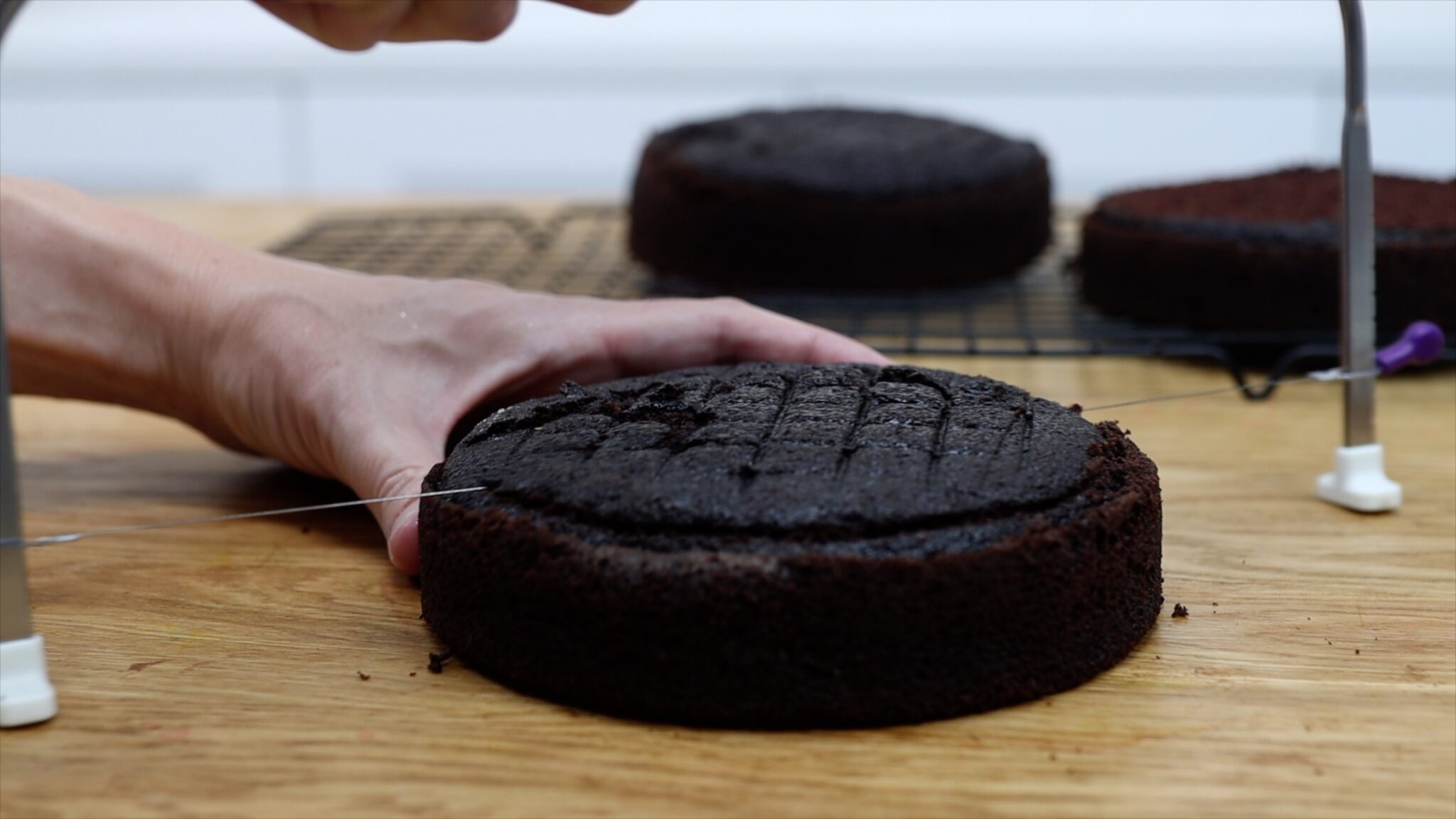 Cake Decorating Tools that Really Work! - British Girl Bakes