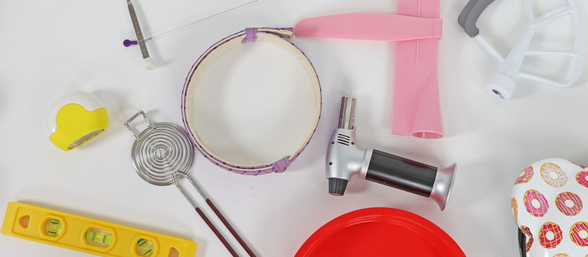 Cake Decorating Tools that Really Work! - British Girl Bakes