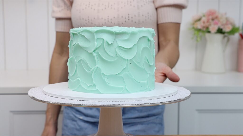 textured frosting on a cake