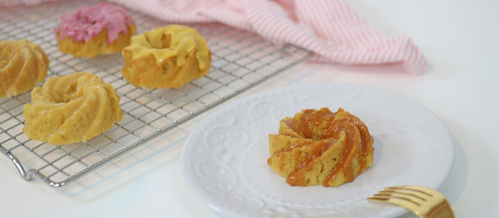 Vanilla Pound Cake Recipe - Striped Spatula