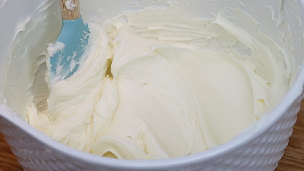 what is the best buttercream consistency