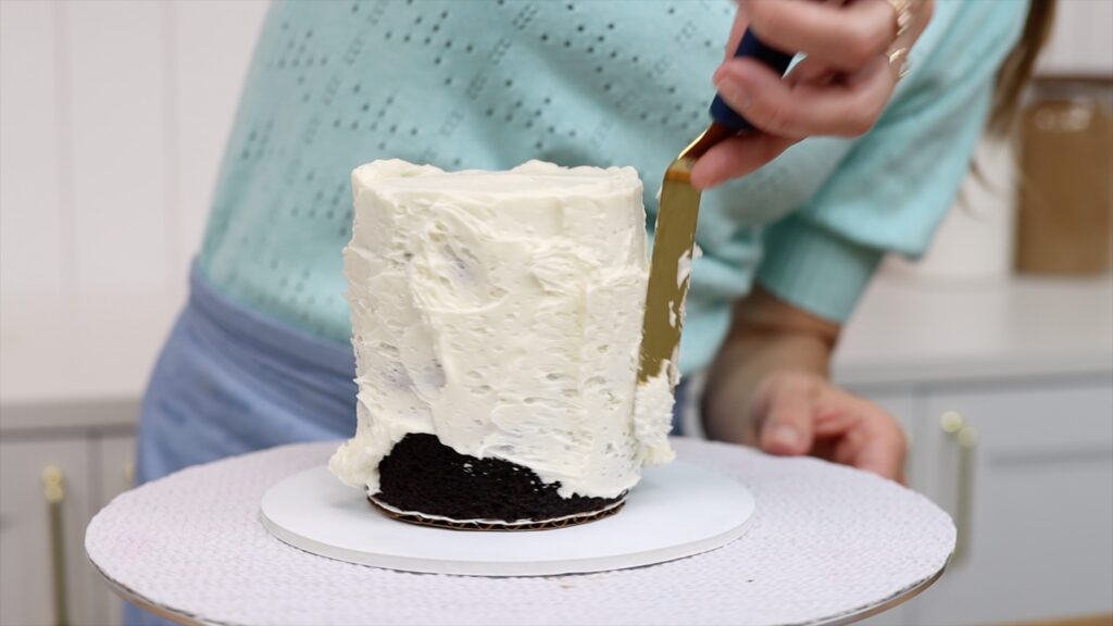 how to frost cakes for a tier cake