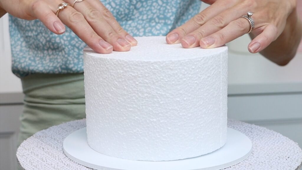 how to attach a cake dummy to a cake board