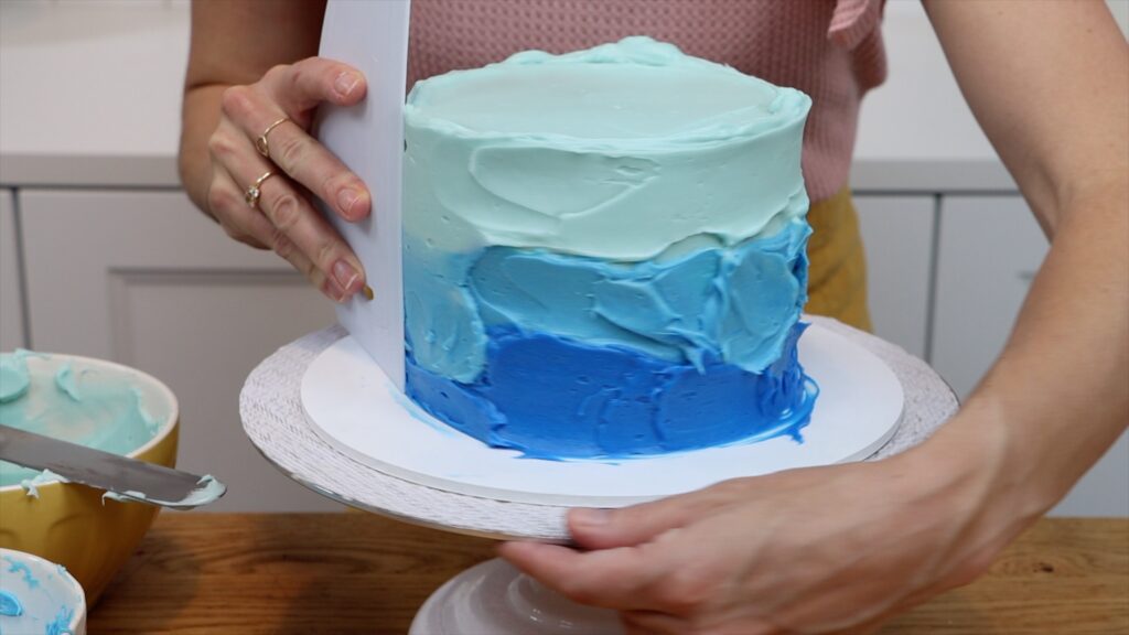 how to frost an ombre cake with buttercream