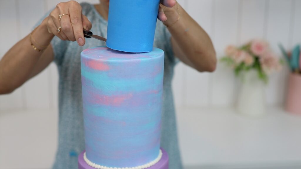 how to make a tier cake with cake dummies