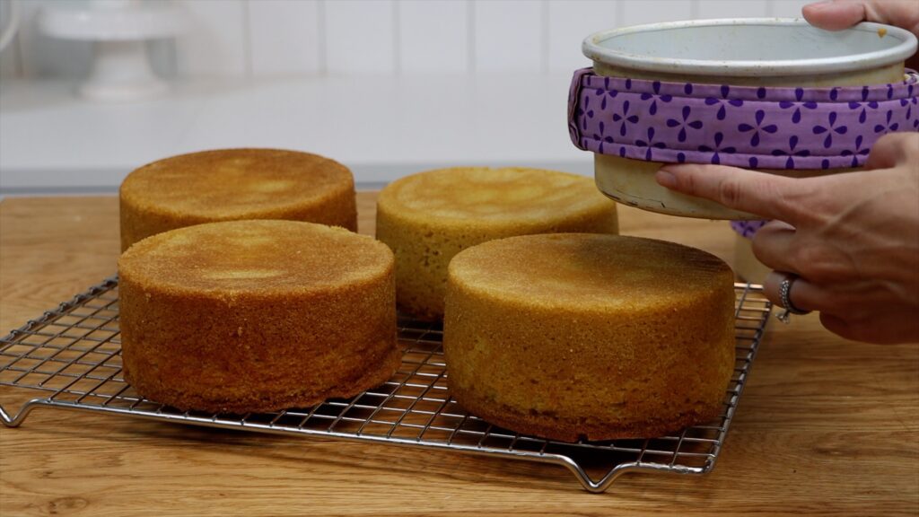 how to use cake strips for baking