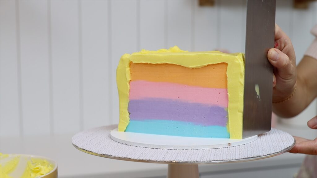 using a cake comb in the wrong direction