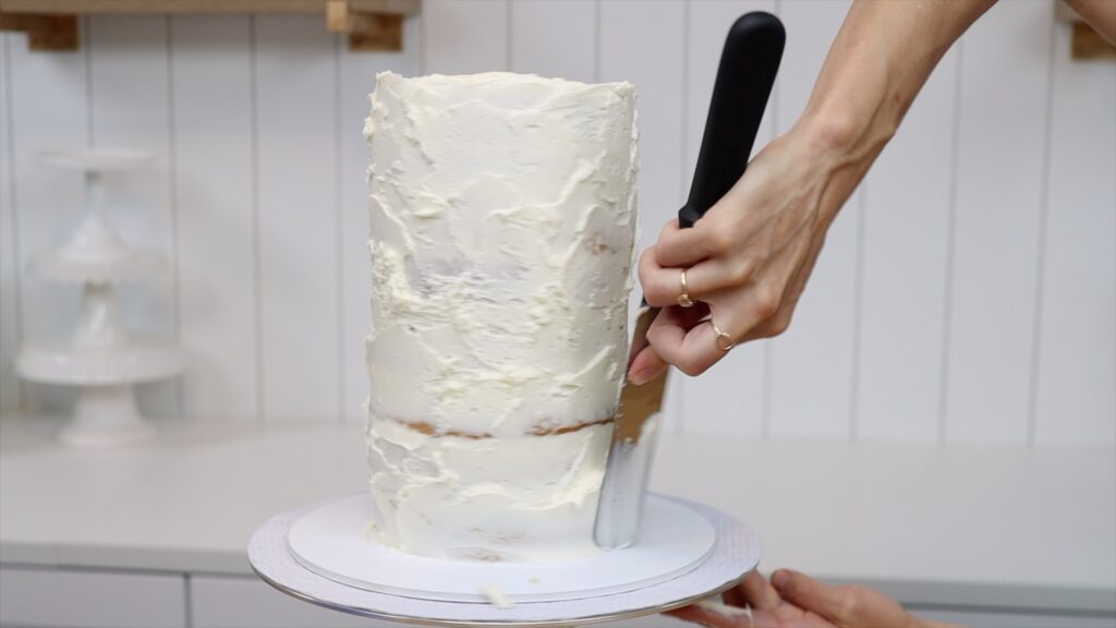 how to crumb coat a double barrel cake