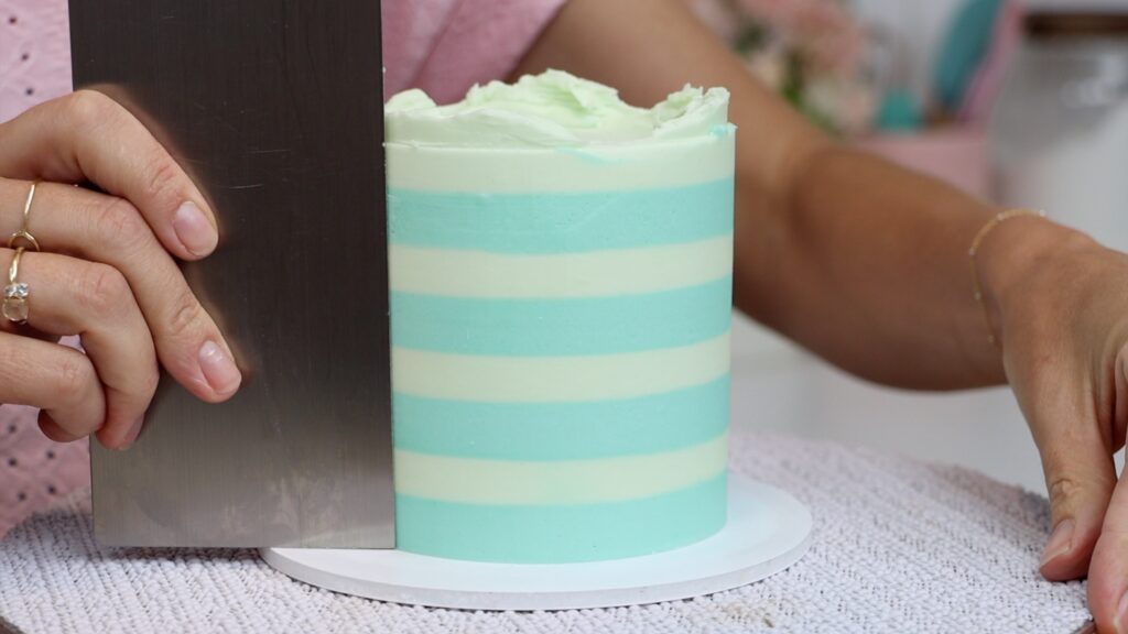 how to make a striped cake without fondant