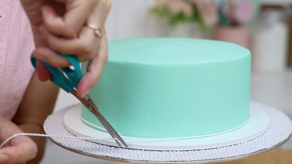 how to measure parchment to wrap around a cake diameter