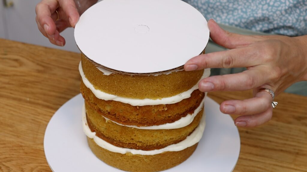 how to prevent a double barrel cake from leaning or sinking