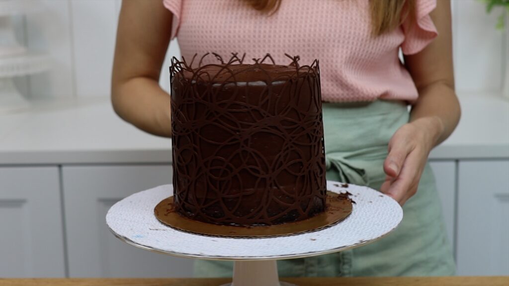 cake makeover with chocolate