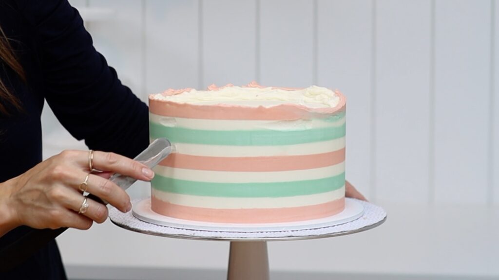 how to fix messy stripes on cakes